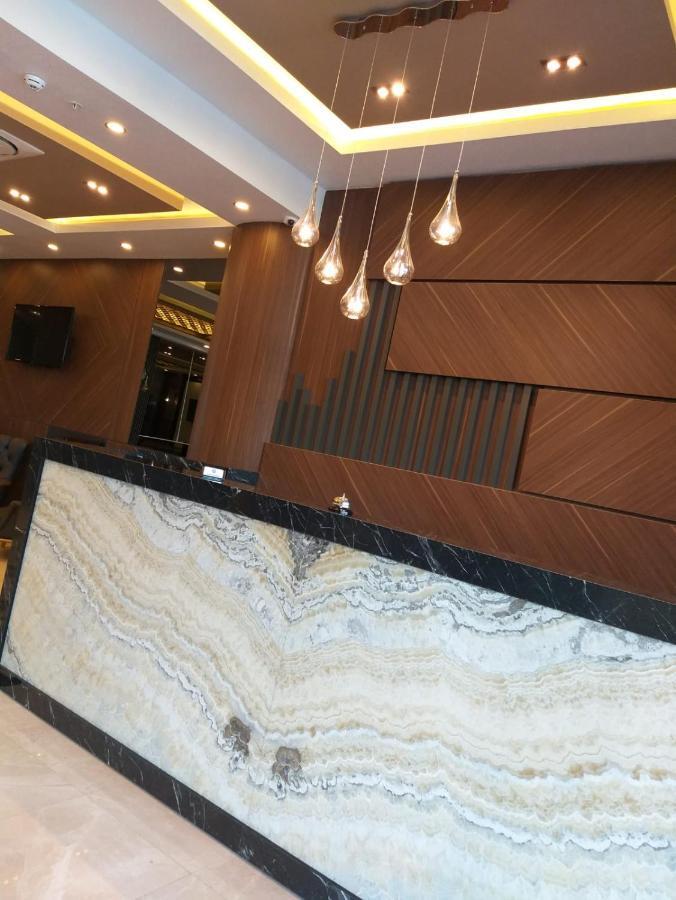 Ema Oeztuerk Thermal Hotel Afyonkarahisar Esterno foto