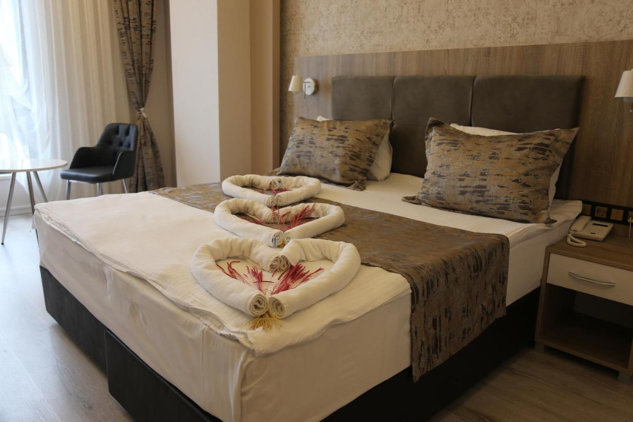 Ema Oeztuerk Thermal Hotel Afyonkarahisar Esterno foto